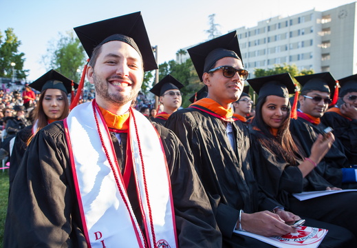 graduation grads 2015-0386