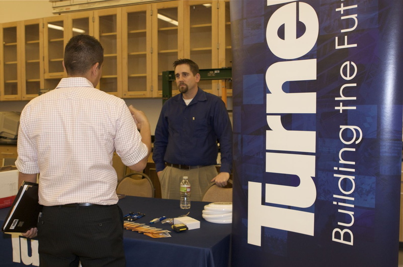 cmtjobfair2010_04.jpg