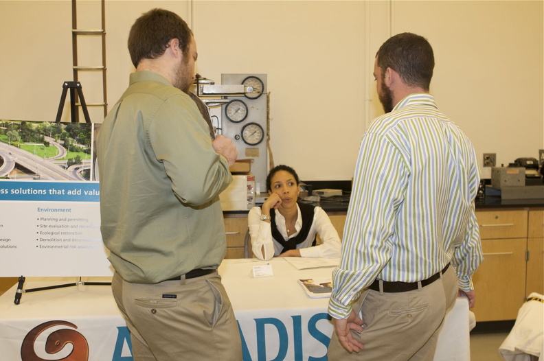 cmtjobfair2010_08.jpg