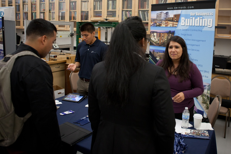 CMTJobfair2013-009.jpg