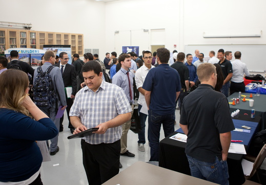 CMTJobfair2013-052