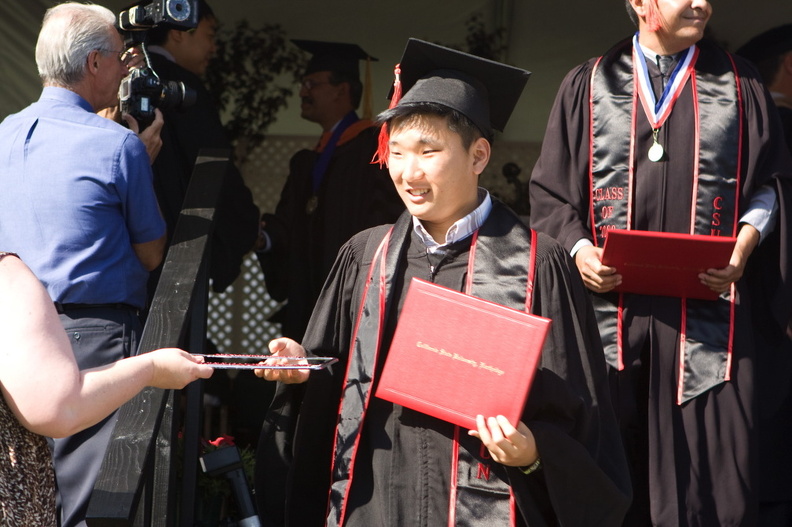 graduation2009378.jpg