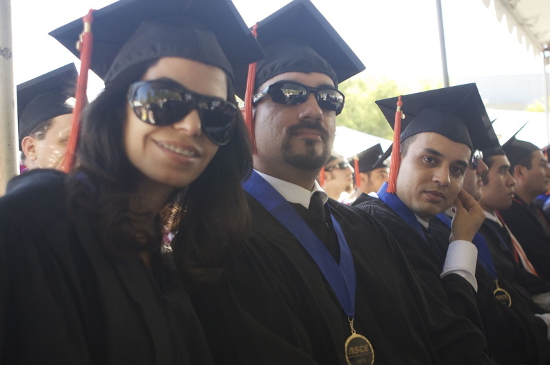 graduation2010195.jpg