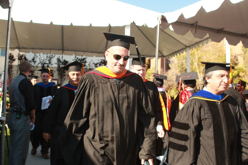 graduation2010390.jpg