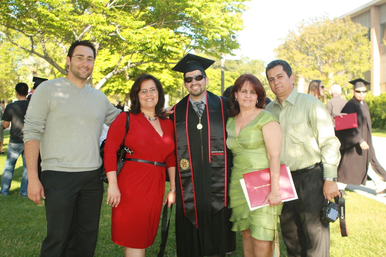 graduation2010489.jpg