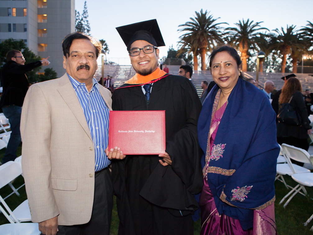 graduation grads 2015-1010