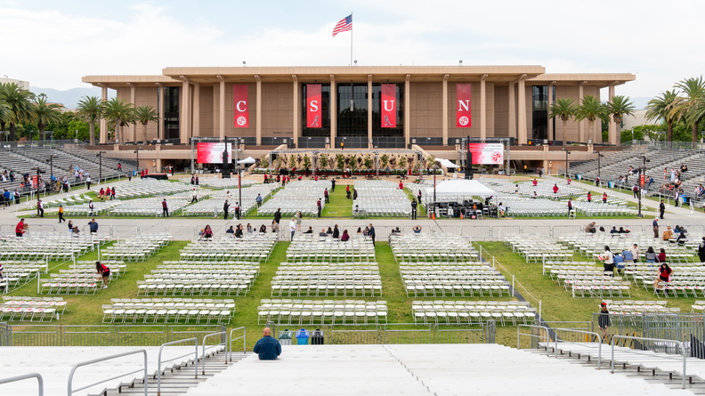 CECS_Commencement_2025_040625_0001.jpg