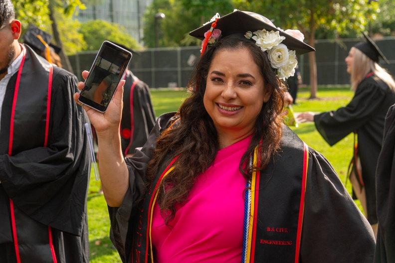 CECS_Commencement_2025_040625_0052.jpg