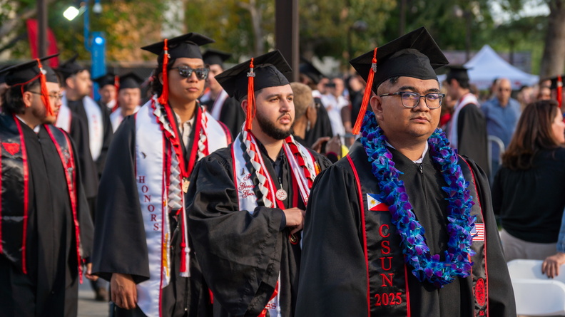 CECS_Commencement_2025_040625_0073.jpg