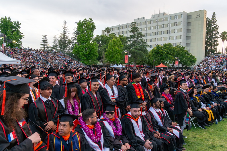 CECS_Commencement_2025_040625_0128.jpg
