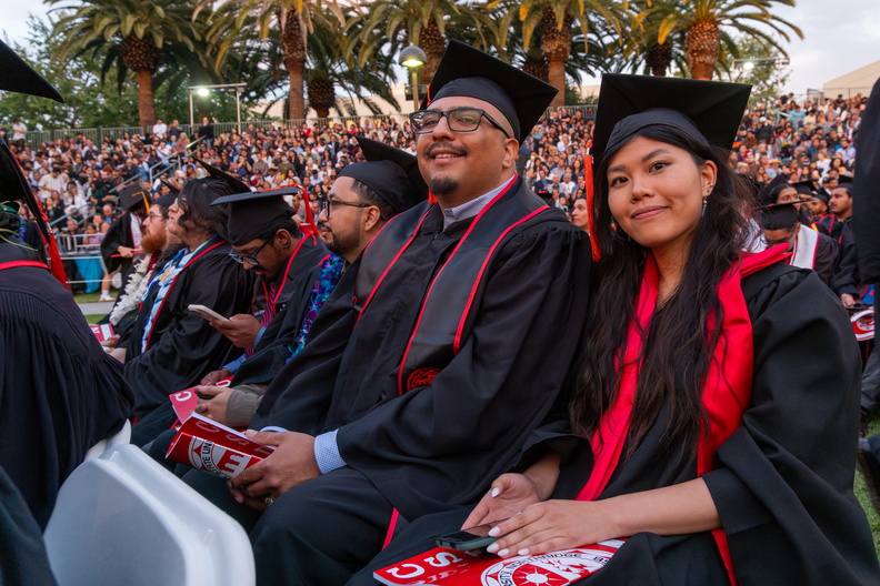 CECS_Commencement_2025_040625_0144.jpg