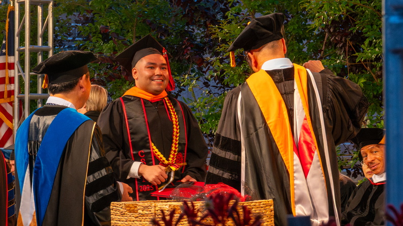CECS_Commencement_2025_040625_0171.jpg