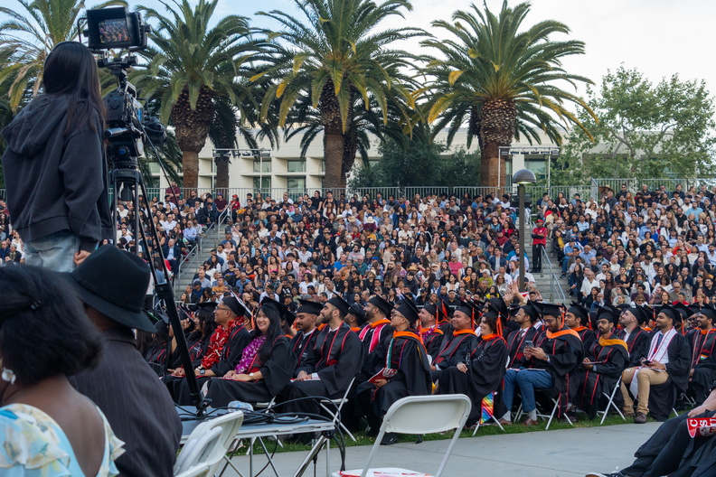 CECS_Commencement_2025_040625_0233.jpg