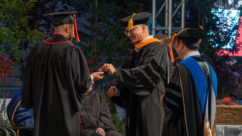 CECS_Commencement_2025_040625_0297.jpg