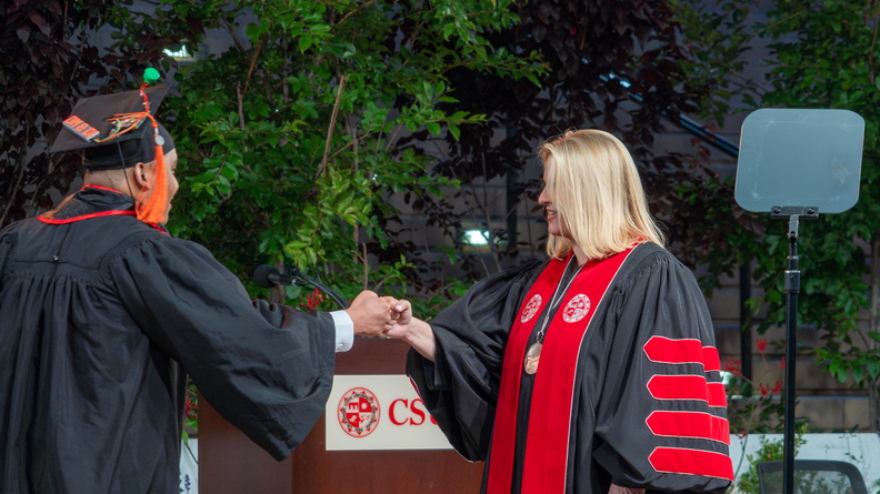 CECS_Commencement_2025_040625_0325.jpg
