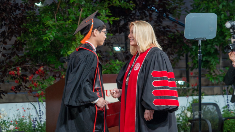 CECS_Commencement_2025_040625_0328.jpg
