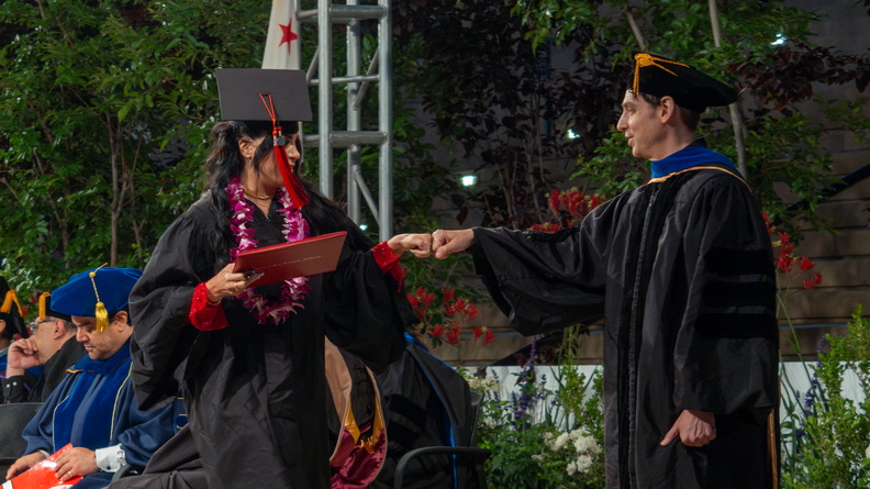 CECS_Commencement_2025_040625_0338.jpg