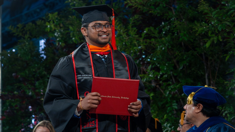 CECS_Commencement_2025_040625_0356.jpg