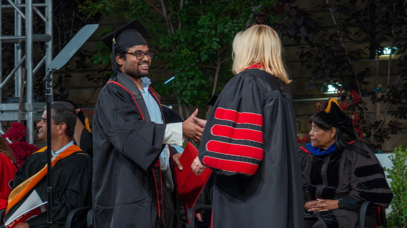 CECS_Commencement_2025_040625_0383.jpg