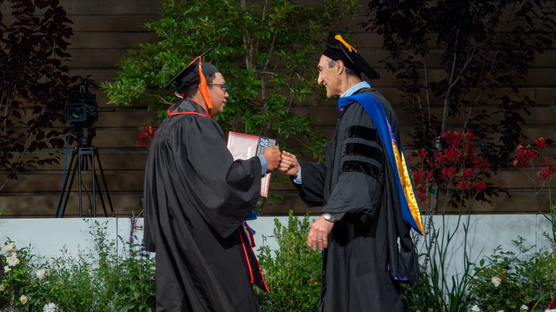 CECS_Commencement_2025_040625_0499.jpg