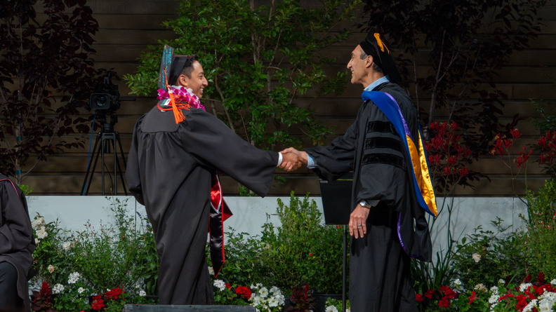 CECS_Commencement_2025_040625_0502.jpg
