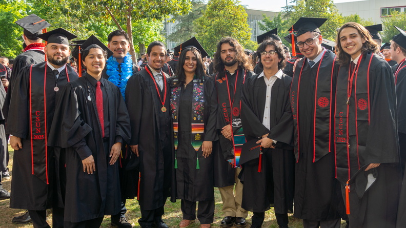 CECS_Commencement_2025_040625_0533.jpg