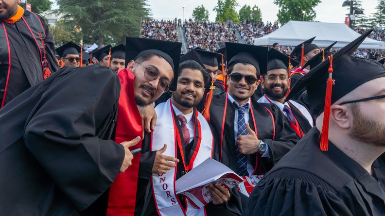 CECS_Commencement_2025_040625_0580.jpg